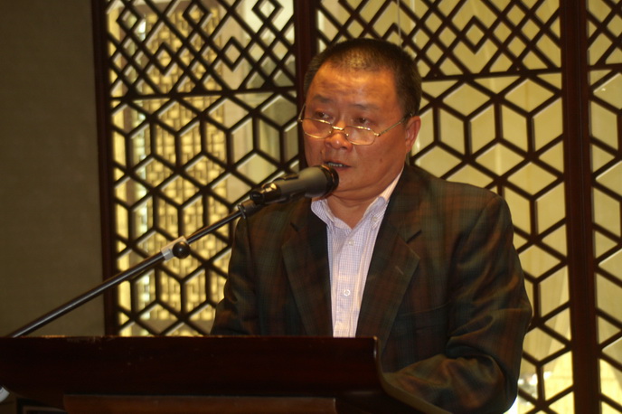 省預拌混凝土協會李藜常務副會長作行業經濟運行分析報告