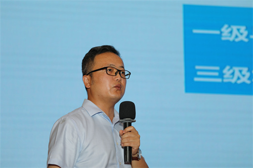 1714383218164222.jpg 李奇峰.jpg